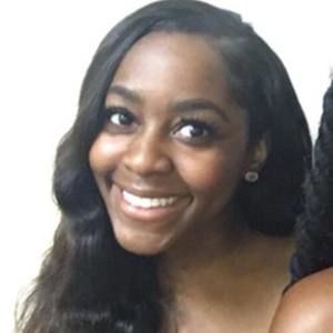 Meet your Posher, Victoria